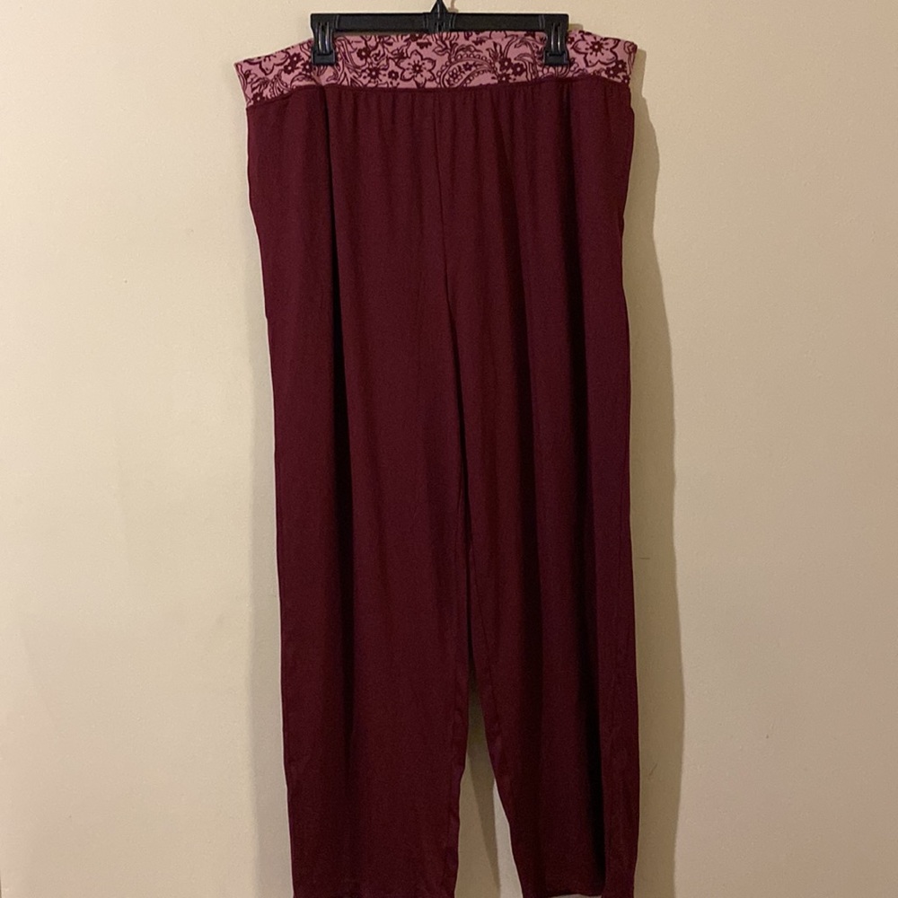 Two piece set - Picture 2 of 4
